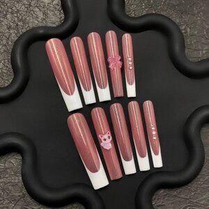 Luxurious and advanced style handmade custom wearable nail tips, detachable nail